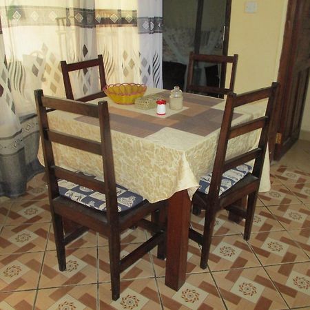 Simba Apartments Diani Beach Phòng bức ảnh