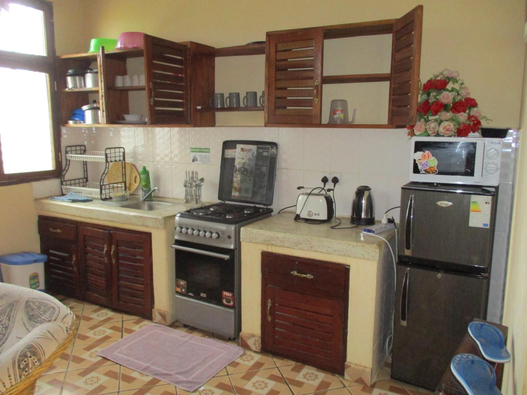 Simba Apartments Diani Beach Phòng bức ảnh