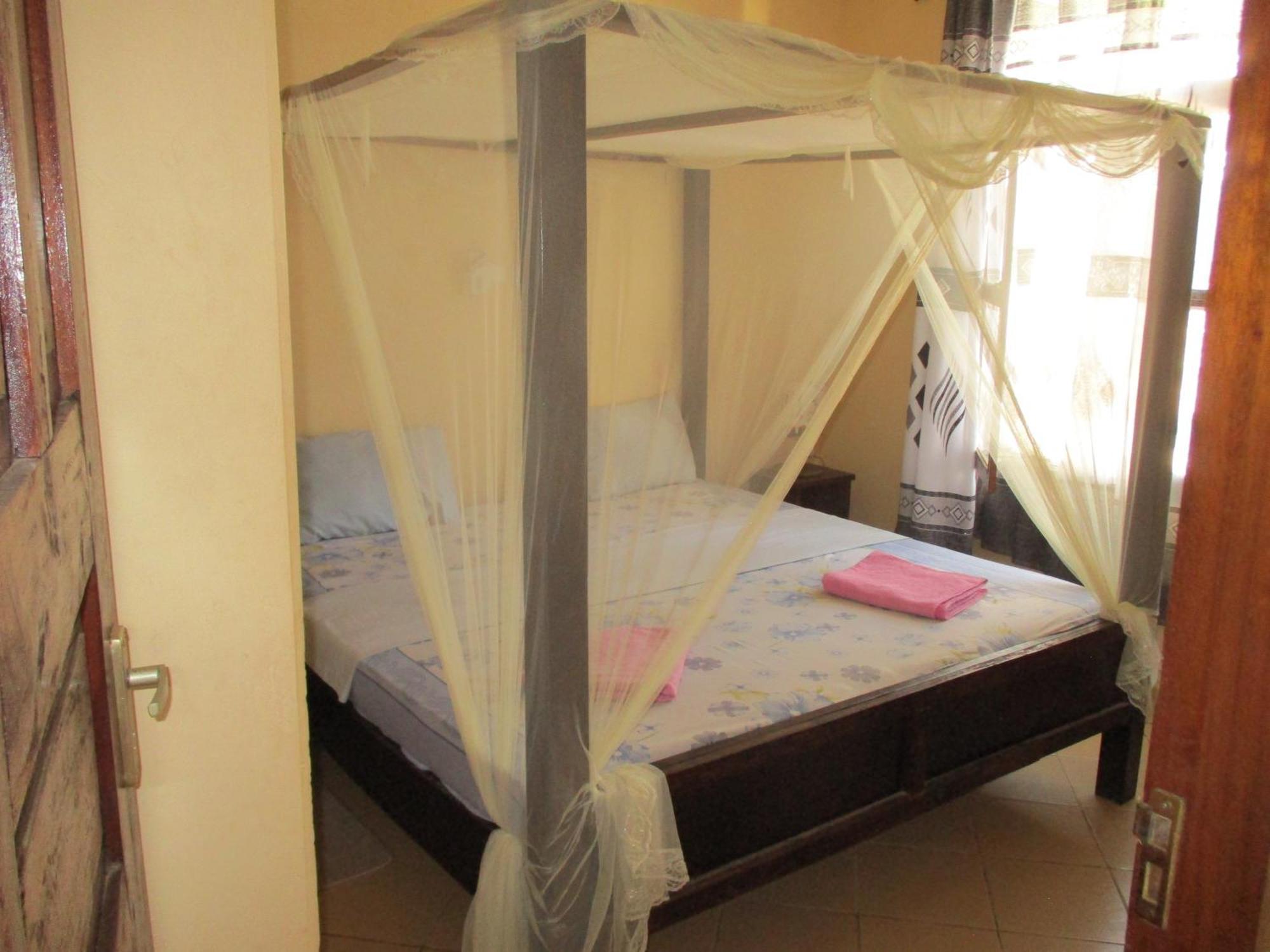 Simba Apartments Diani Beach Phòng bức ảnh